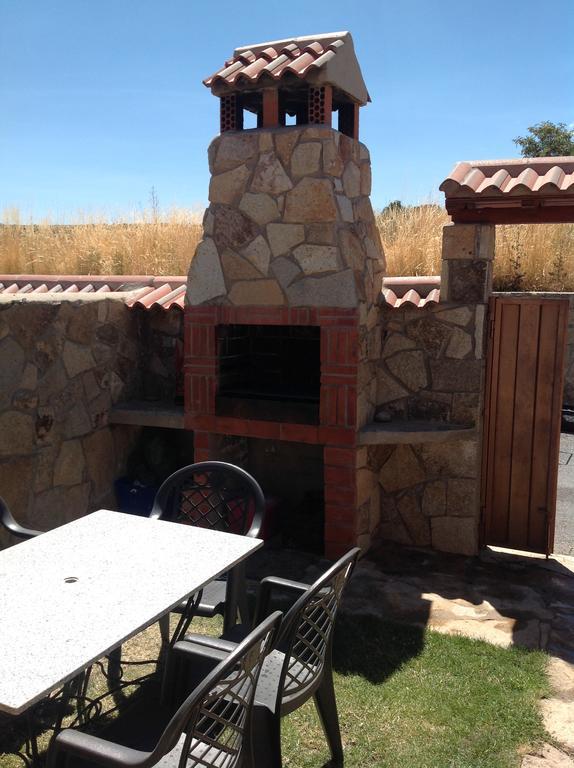 Casa Rural La Vega De Gredos Guest House San Martin de la Vega del Alberche Luaran gambar