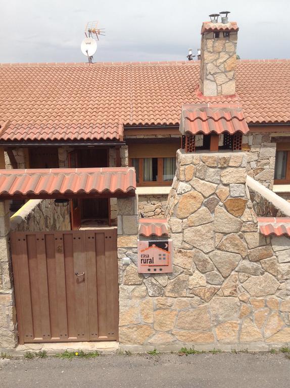 Casa Rural La Vega De Gredos Guest House San Martin de la Vega del Alberche Luaran gambar